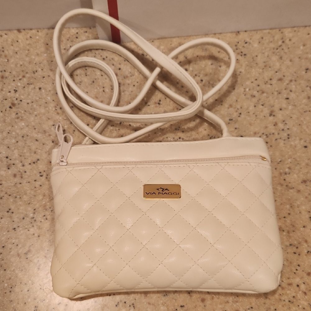 Vintage Via Piaggi Quilted Wallet Purse